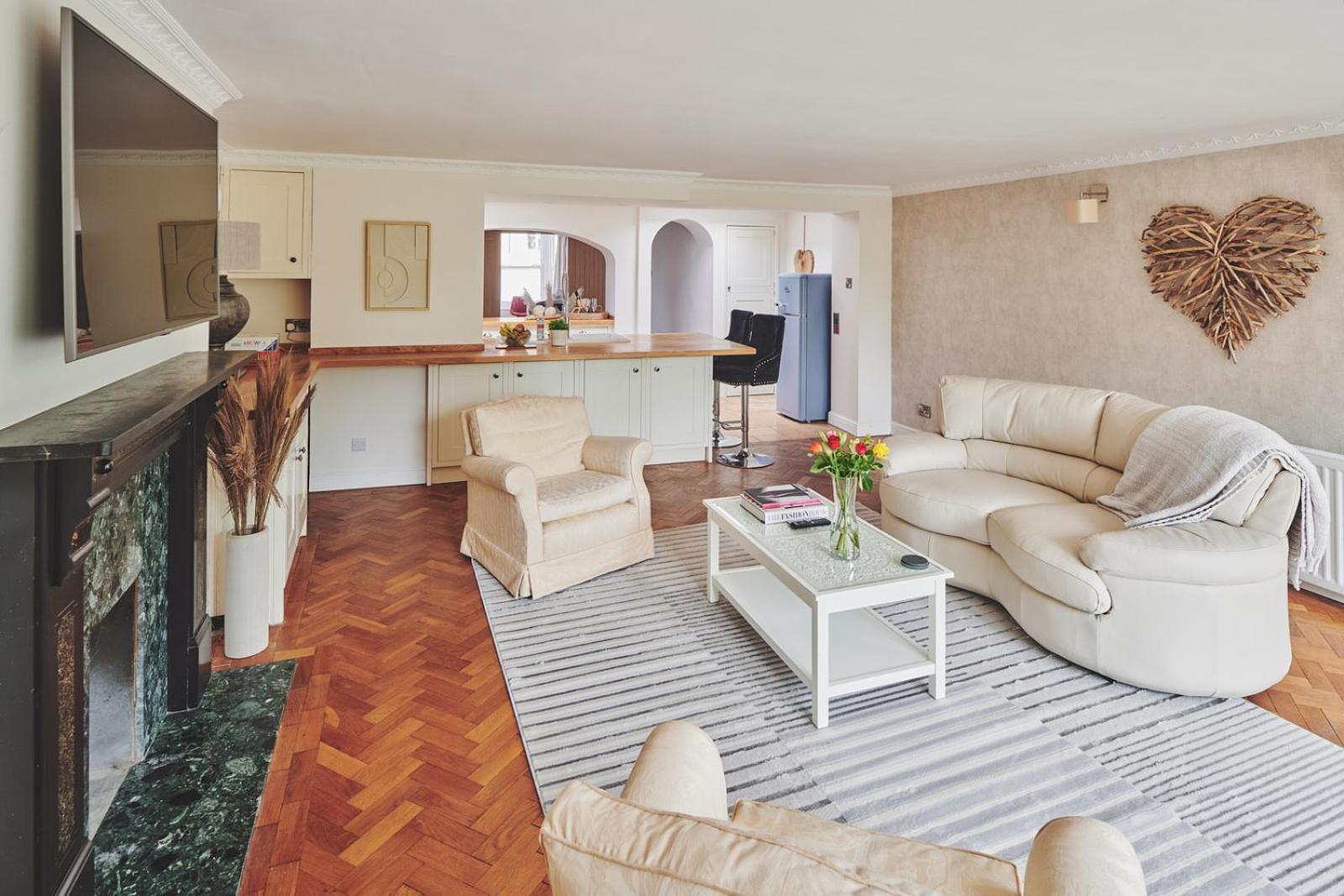 The Lansdowne Guest House Bourton-on-the-Water Extérieur photo A living room