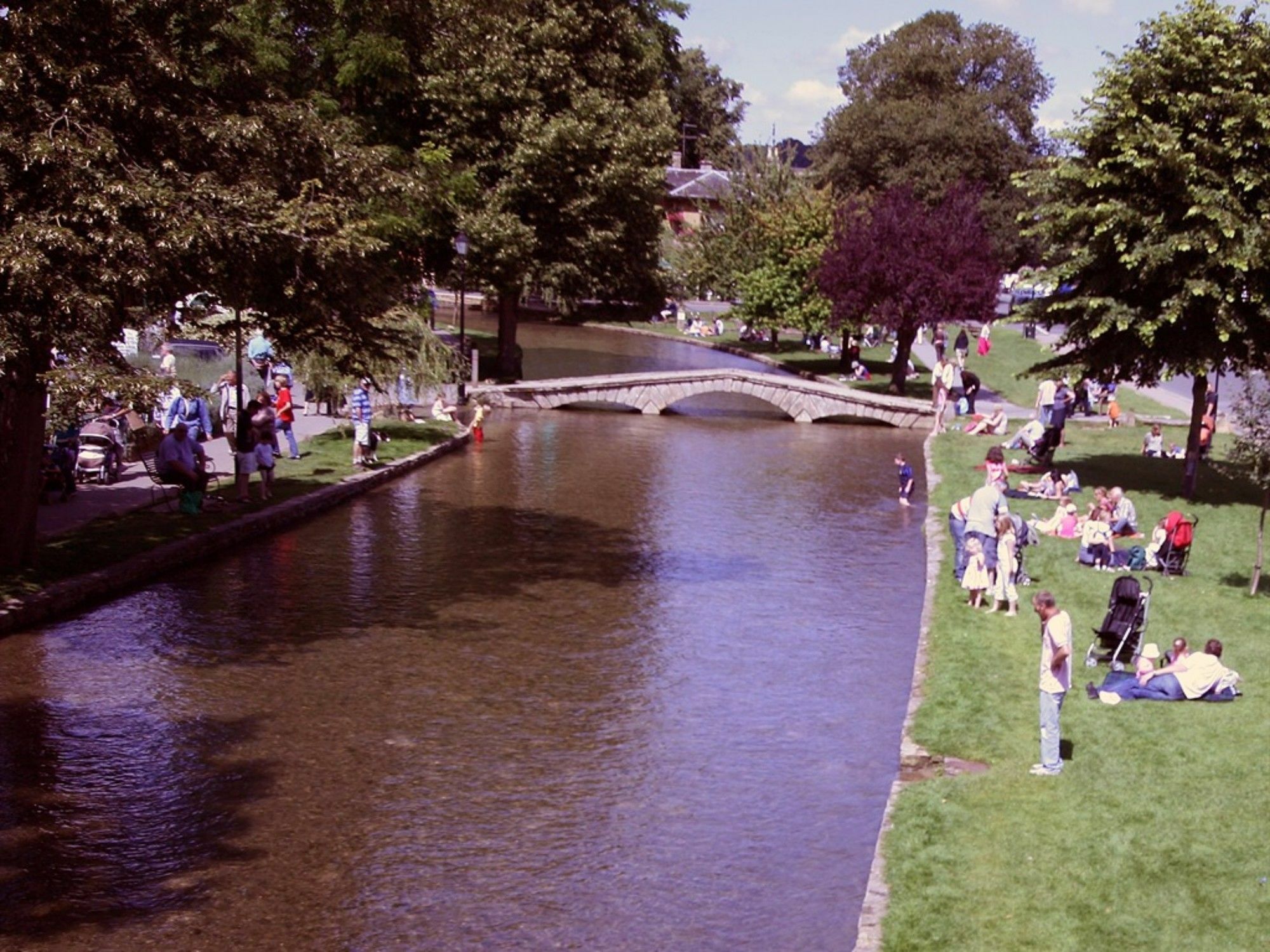 The Lansdowne Guest House Bourton-on-the-Water Extérieur photo The River Wye at Hay-on-Wye